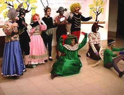 fr.jpg (31489 bytes)