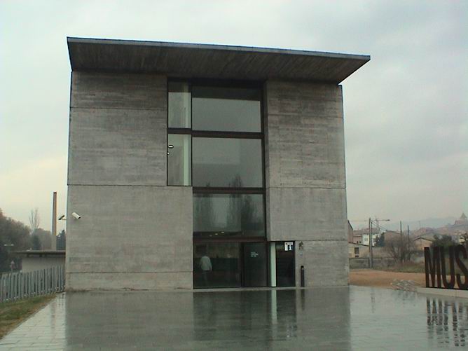 mit01.JPG